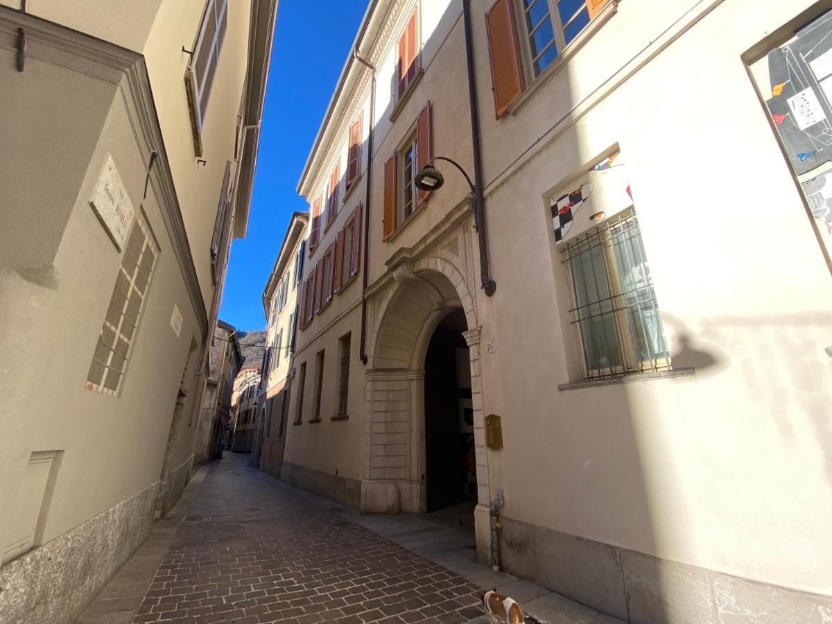 La Porta Azzurra - Casa Vacanze Como Exterior foto