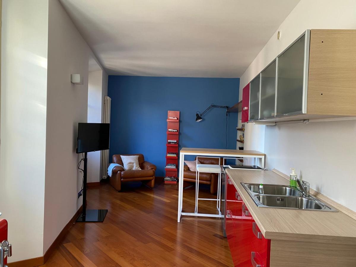 La Porta Azzurra - Casa Vacanze Como Exterior foto